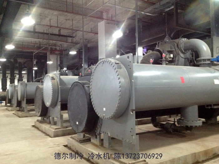 德爾制冷冷水機用于空調機組